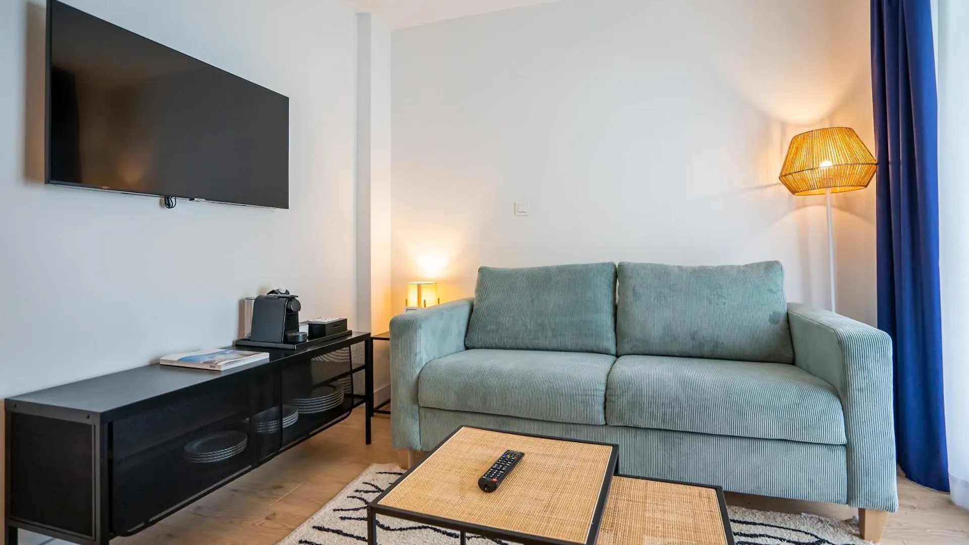 Abba Apartments Playa De Gros サン・セバスティアン